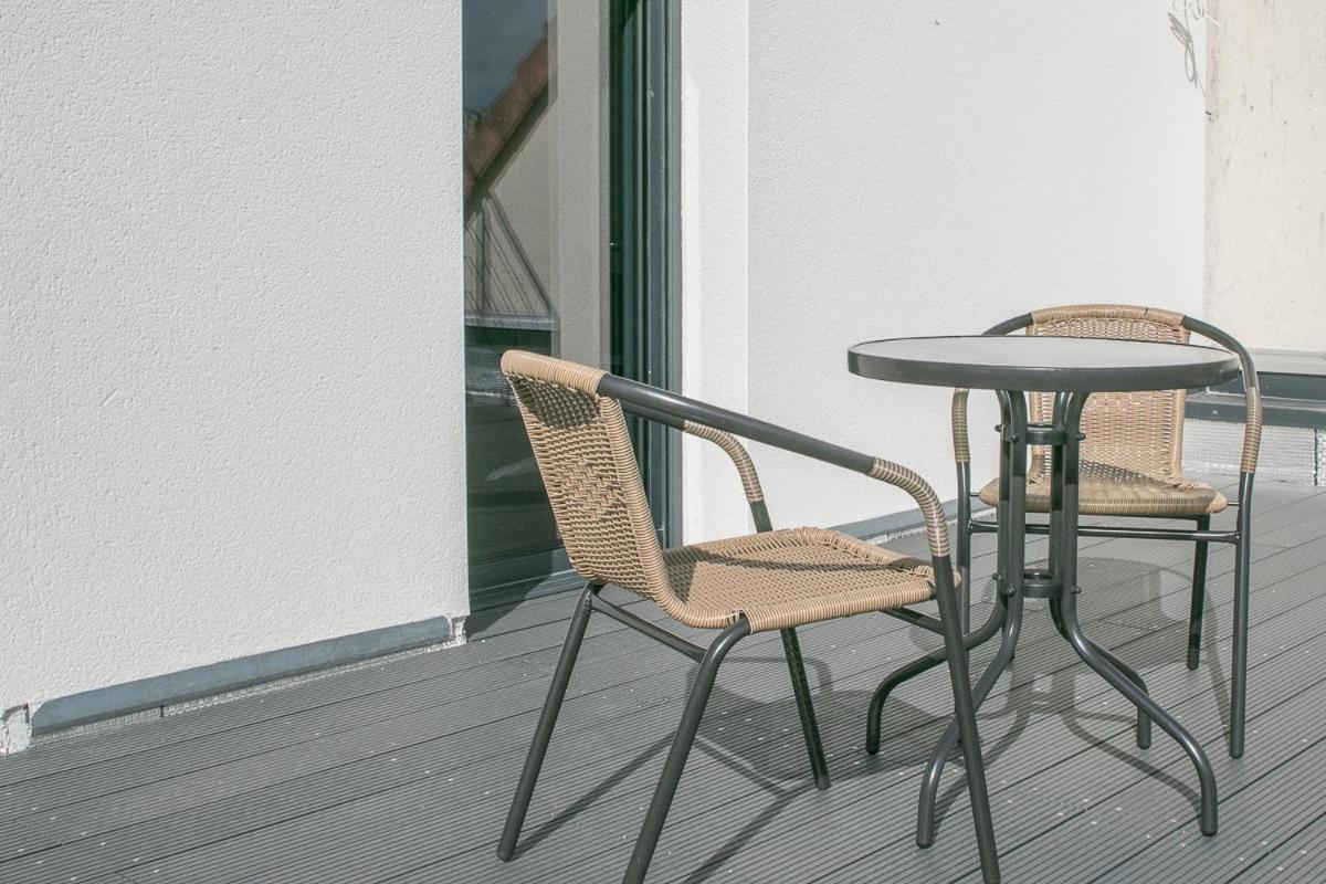 Quijote, Maison Moderne Avec Terrasse A カーン エクステリア 写真