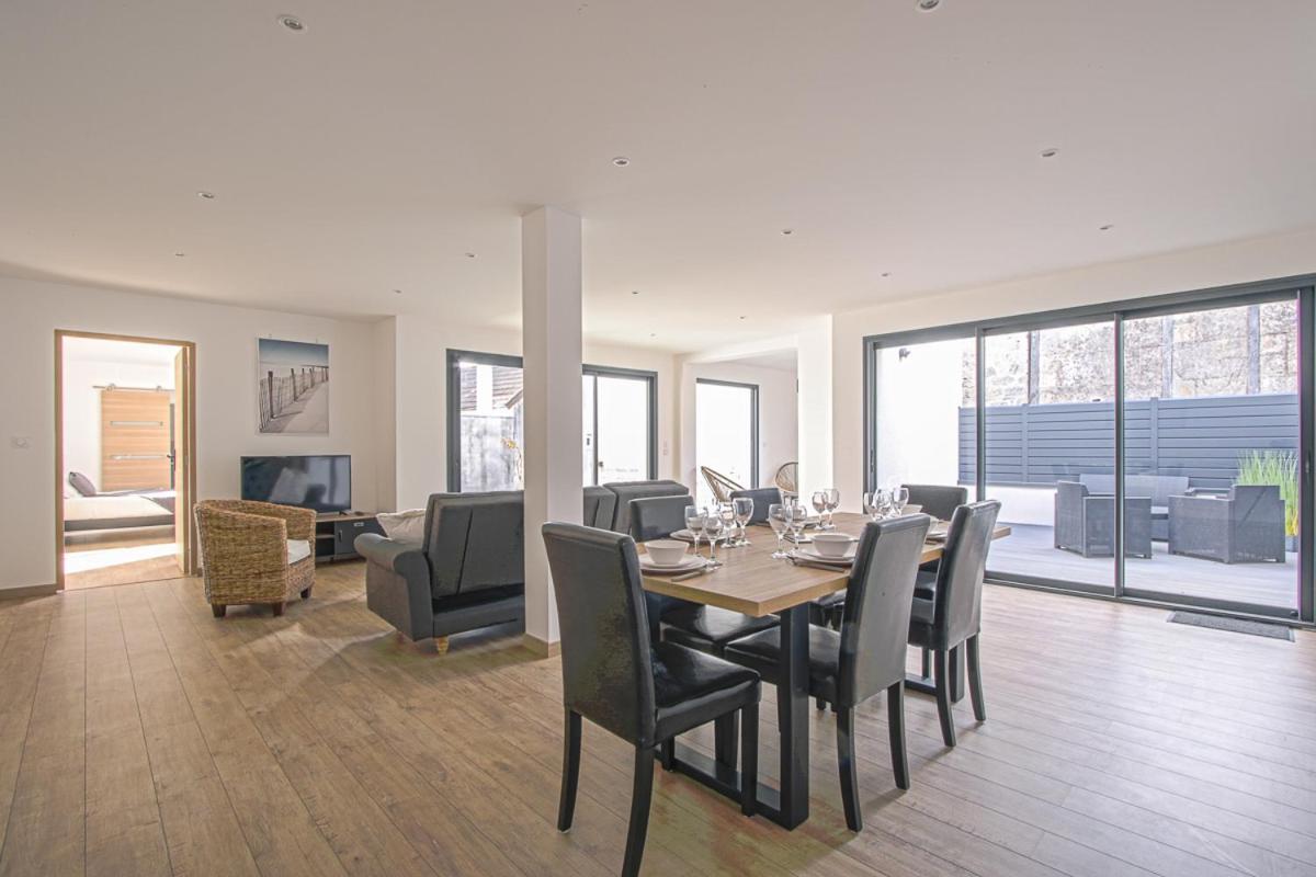 Quijote, Maison Moderne Avec Terrasse A カーン エクステリア 写真